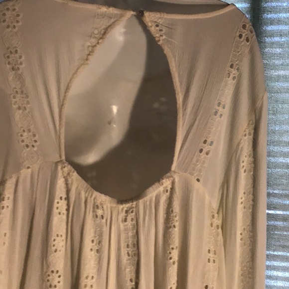 Women’s top marshmallow color - Picture 4 of 7